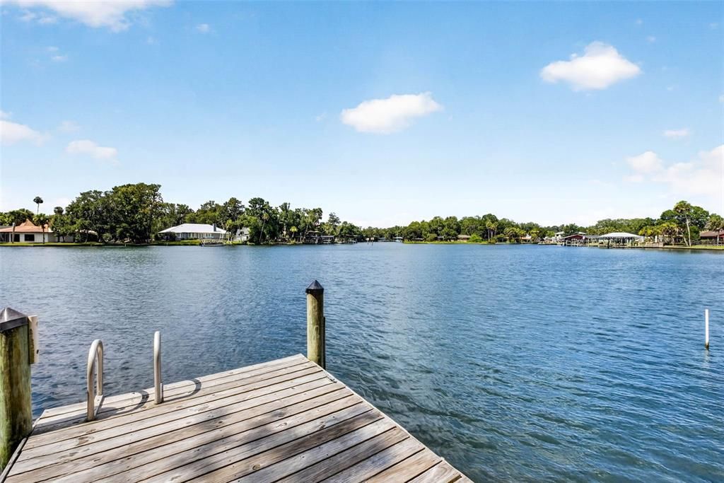На продажу: $45,000 (0.76 acres)