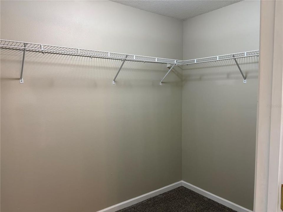 For Sale: $295,000 (4 beds, 2 baths, 1967 Square Feet)