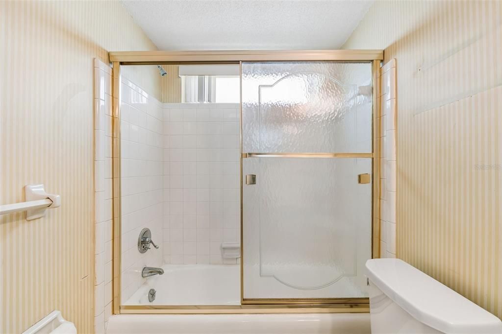 На продажу: $459,900 (4 спален, 2 ванн, 1896 Квадратных фут)