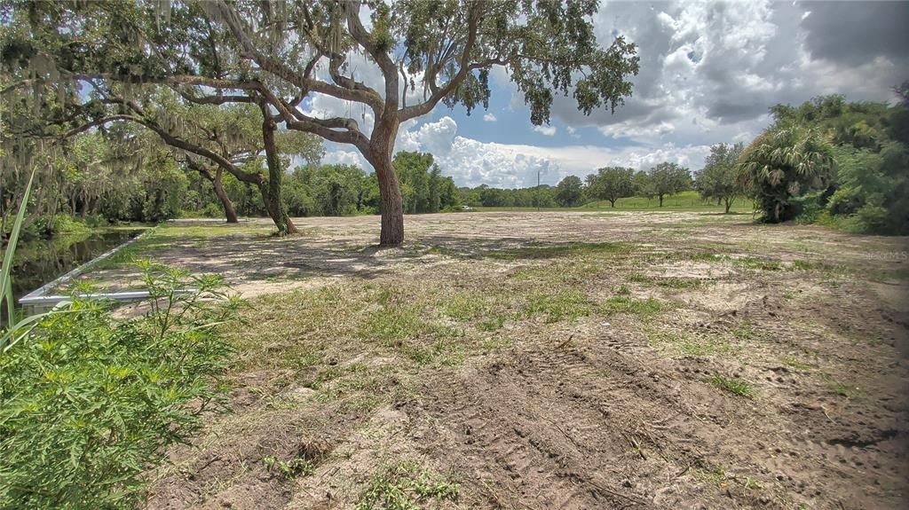 En Venta: $499,900 (4.28 acres)