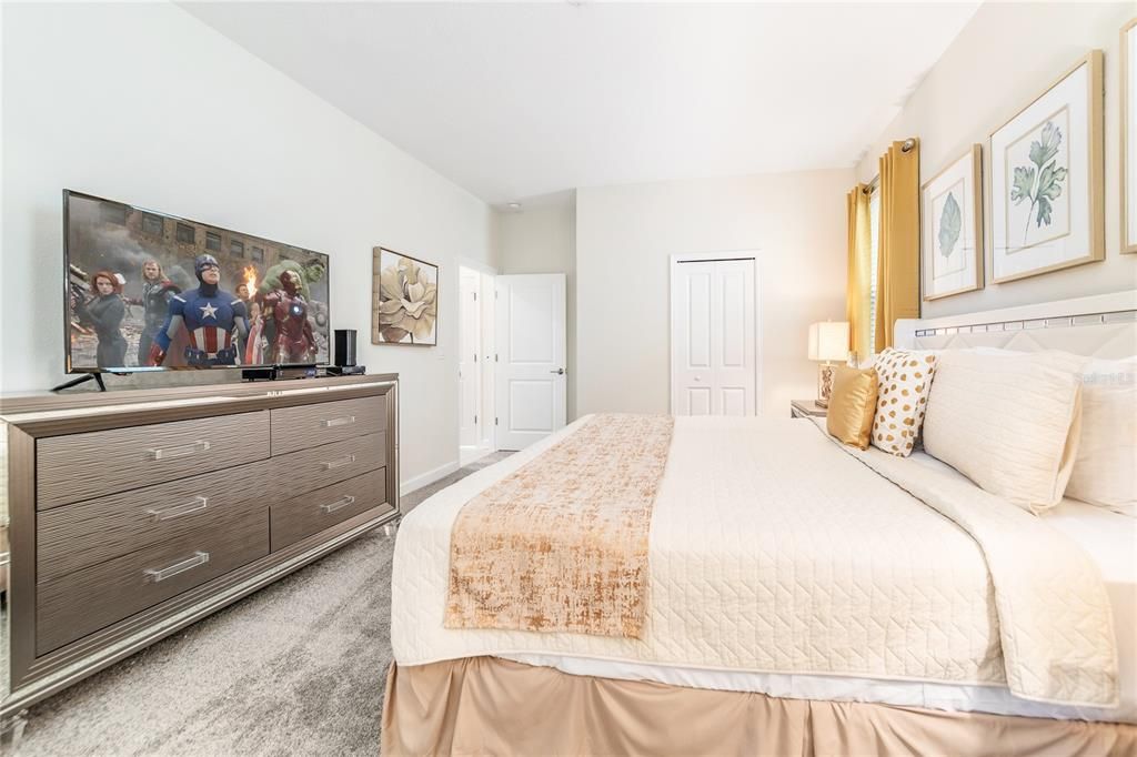 For Sale: $696,900 (8 beds, 5 baths, 3915 Square Feet)