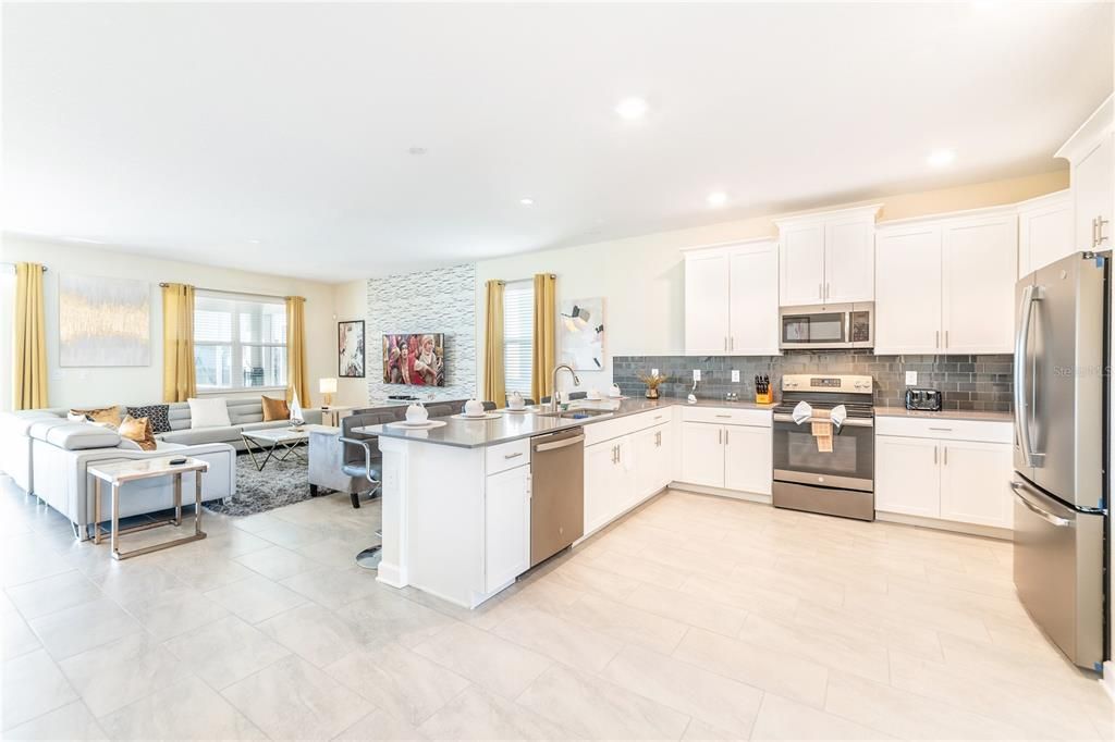 For Sale: $696,900 (8 beds, 5 baths, 3915 Square Feet)