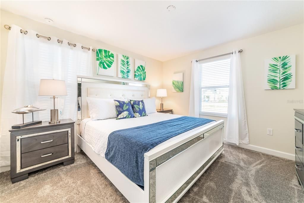 For Sale: $696,900 (8 beds, 5 baths, 3915 Square Feet)