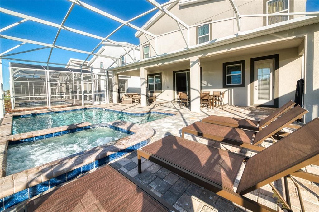 For Sale: $696,900 (8 beds, 5 baths, 3915 Square Feet)