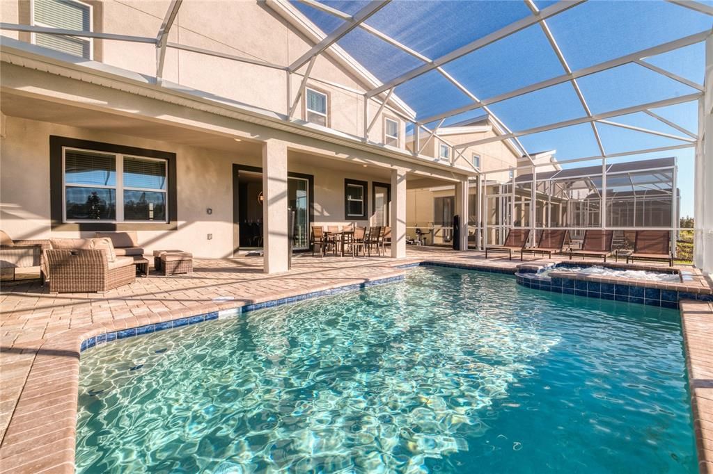 For Sale: $696,900 (8 beds, 5 baths, 3915 Square Feet)
