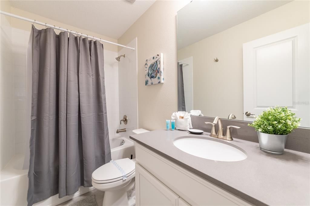 For Sale: $696,900 (8 beds, 5 baths, 3915 Square Feet)