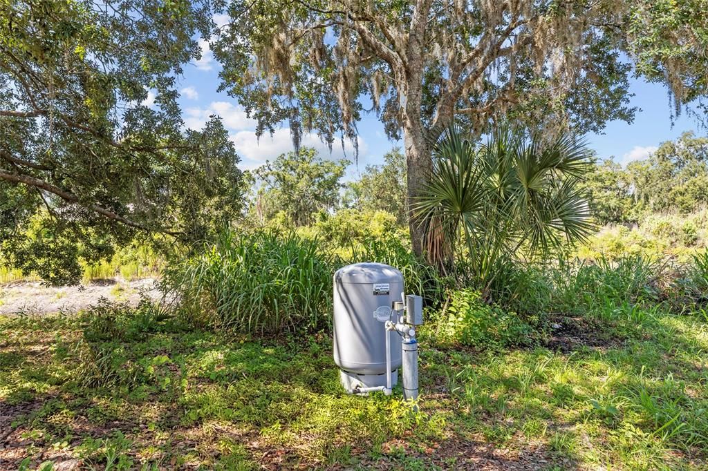 На продажу: $250,000 (1.04 acres)