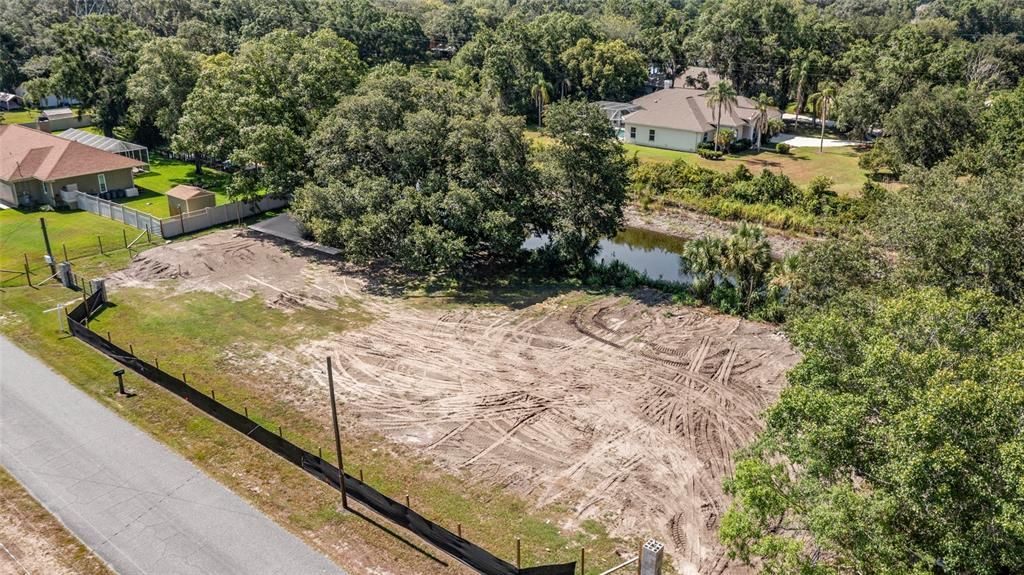 На продажу: $250,000 (1.04 acres)