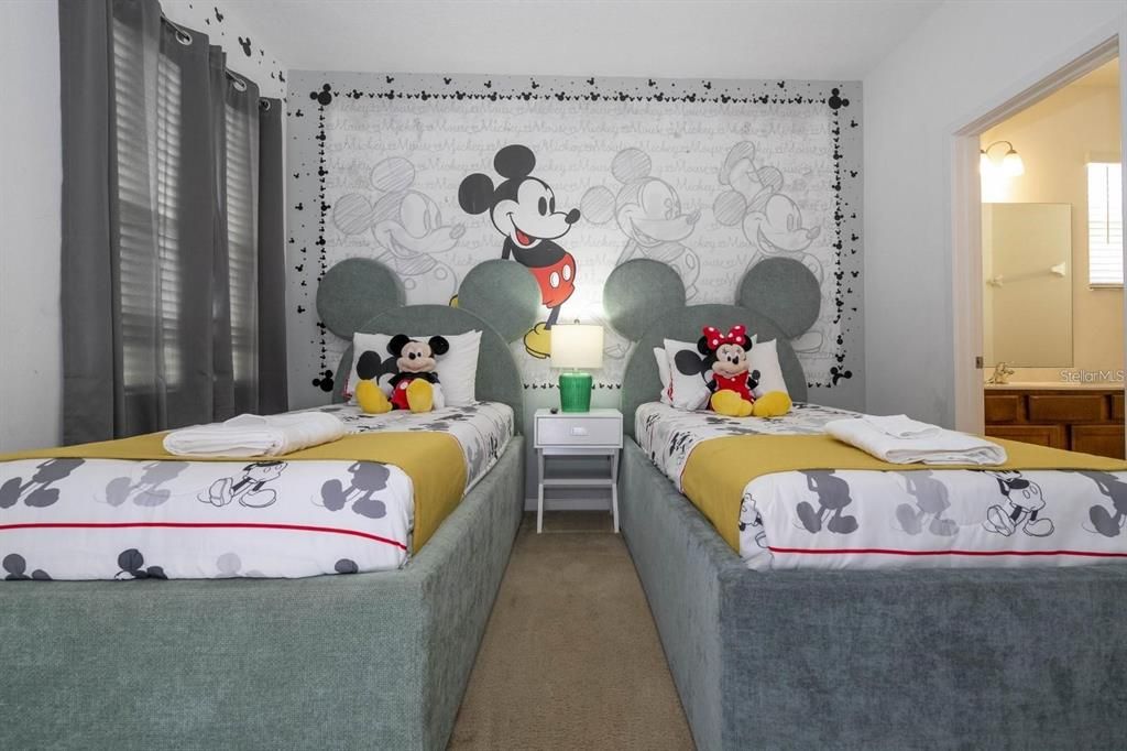 В аренду: $3,950 (5 спален, 5 ванн, 3165 Квадратных фут)