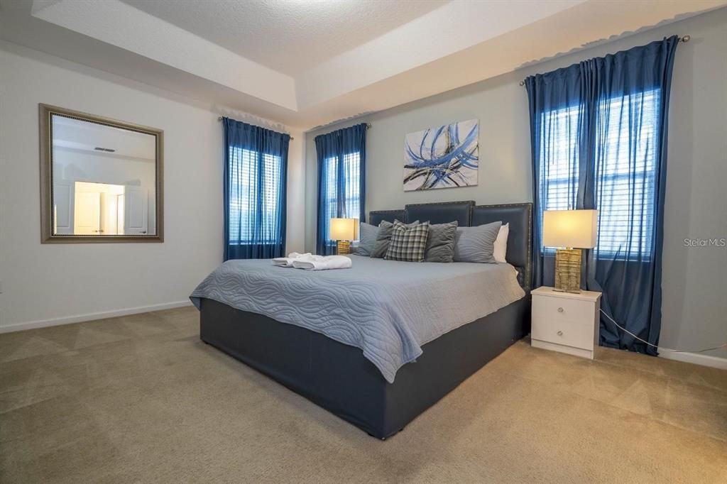 В аренду: $3,950 (5 спален, 5 ванн, 3165 Квадратных фут)