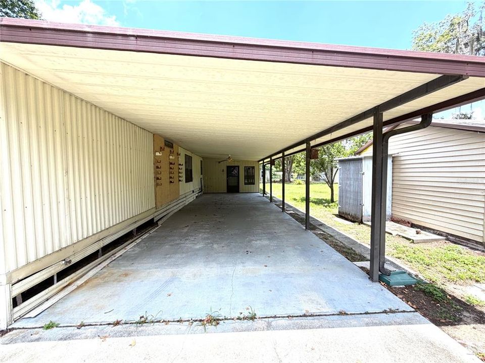 For Sale: $129,900 (2 beds, 2 baths, 1260 Square Feet)
