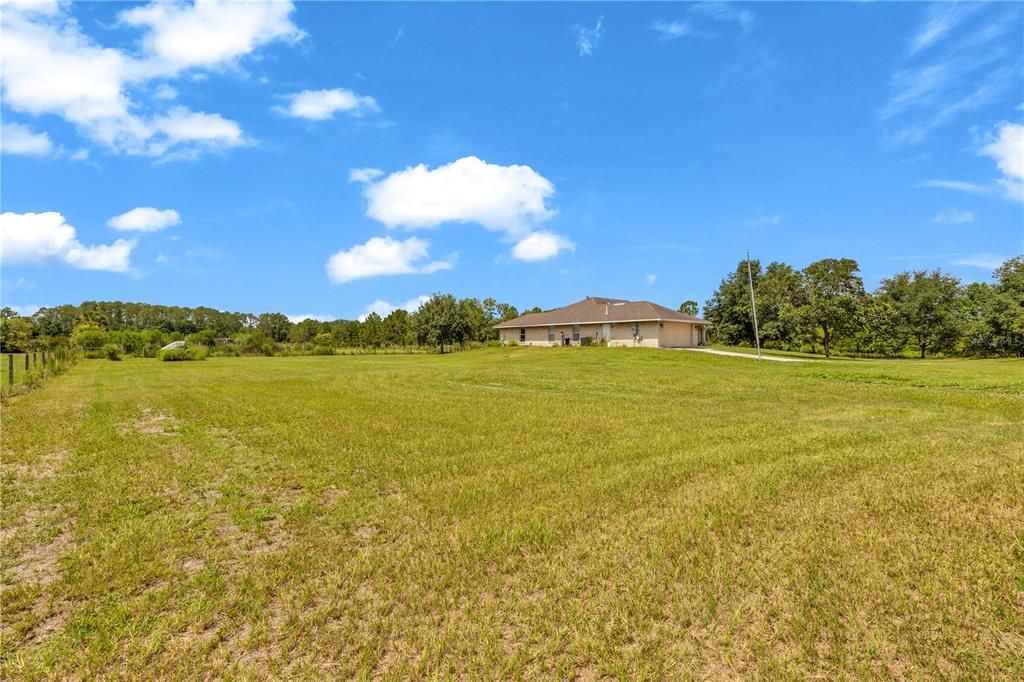 En Venta: $839,900 (4 camas, 3 baños, 2085 Pies cuadrados)