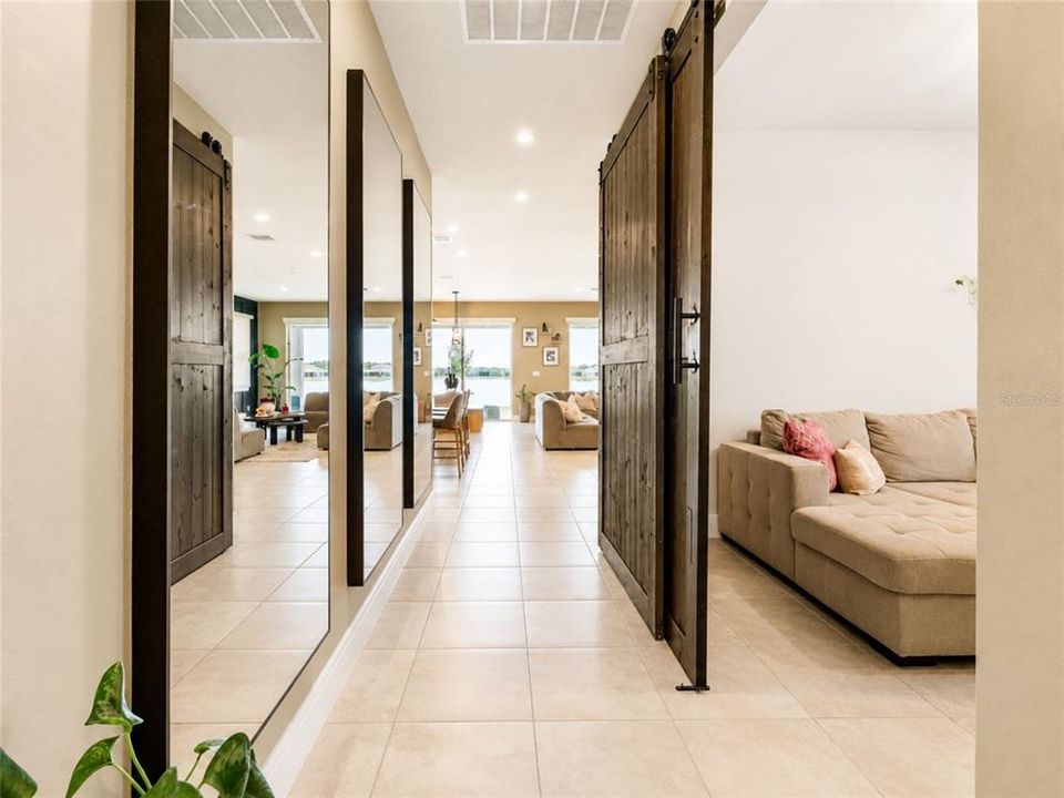 En Venta: $520,000 (3 camas, 3 baños, 2262 Pies cuadrados)