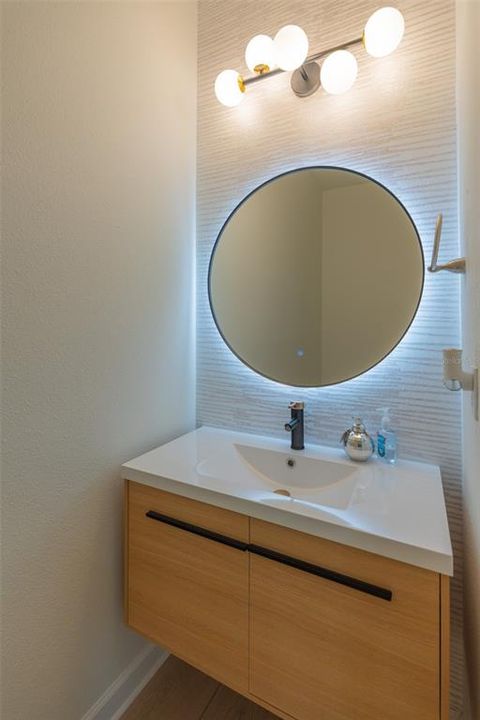 For Rent: $3,800 (3 beds, 2 baths, 2207 Square Feet)
