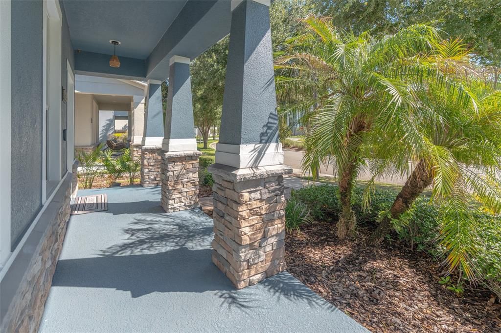 For Rent: $3,800 (3 beds, 2 baths, 2207 Square Feet)