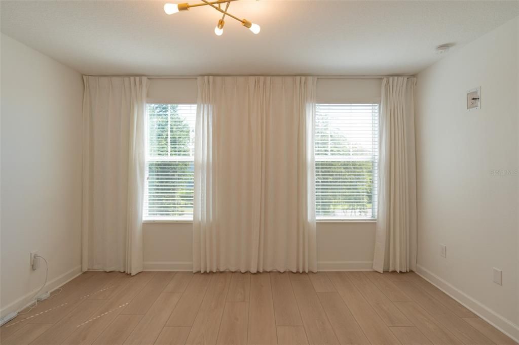 For Rent: $3,800 (3 beds, 2 baths, 2207 Square Feet)