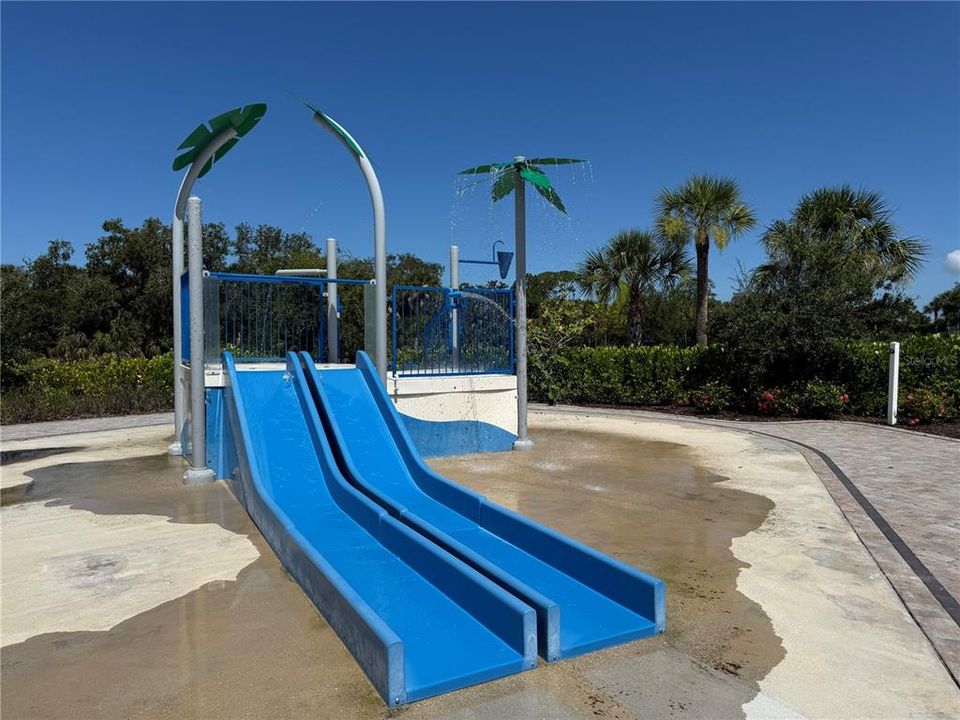 В аренду: $3,700 (5 спален, 3 ванн, 2631 Квадратных фут)