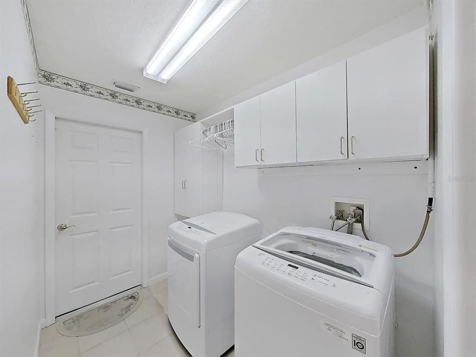 For Sale: $332,500 (2 beds, 2 baths, 1535 Square Feet)
