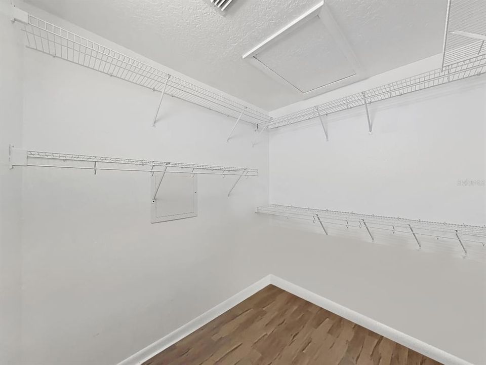 For Sale: $332,500 (2 beds, 2 baths, 1535 Square Feet)