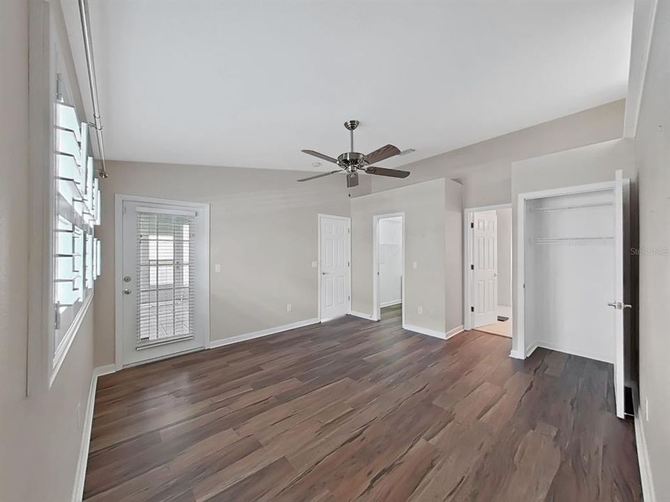 For Sale: $332,500 (2 beds, 2 baths, 1535 Square Feet)