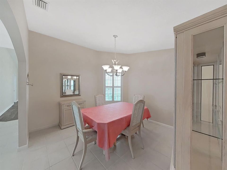 For Sale: $332,500 (2 beds, 2 baths, 1535 Square Feet)