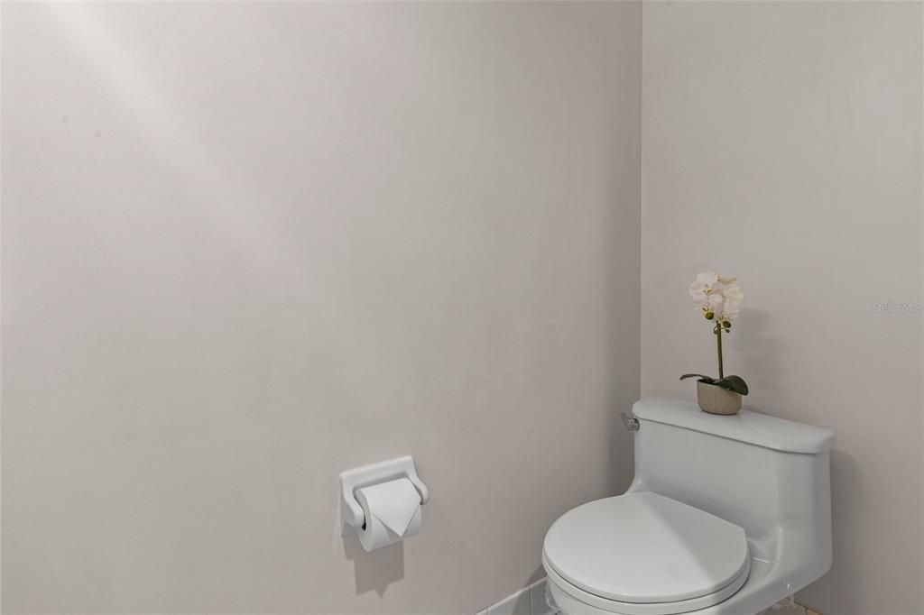 For Sale: $825,000 (3 beds, 2 baths, 2181 Square Feet)