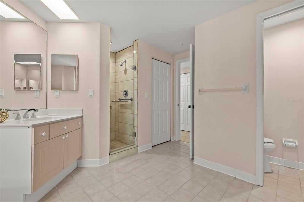 For Sale: $825,000 (3 beds, 2 baths, 2181 Square Feet)