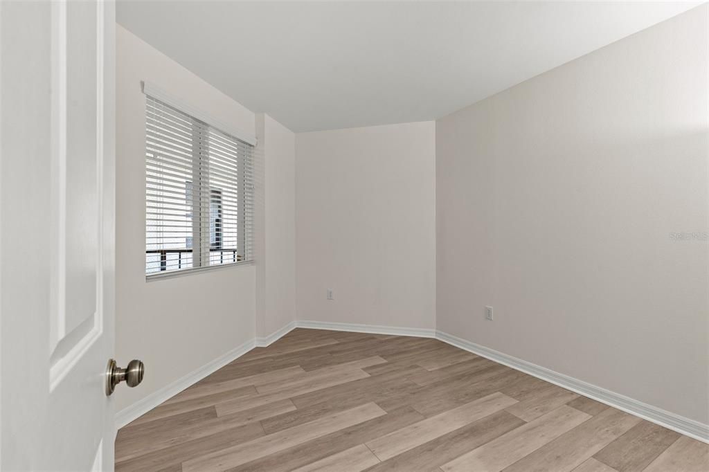 For Sale: $825,000 (3 beds, 2 baths, 2181 Square Feet)