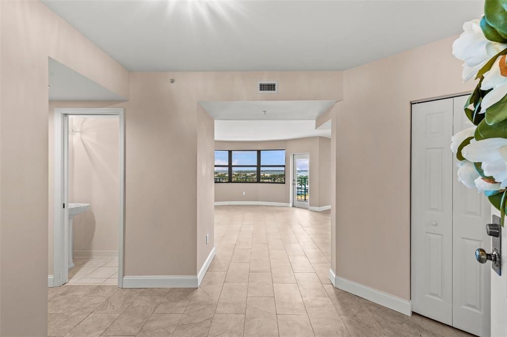 For Sale: $825,000 (3 beds, 2 baths, 2181 Square Feet)