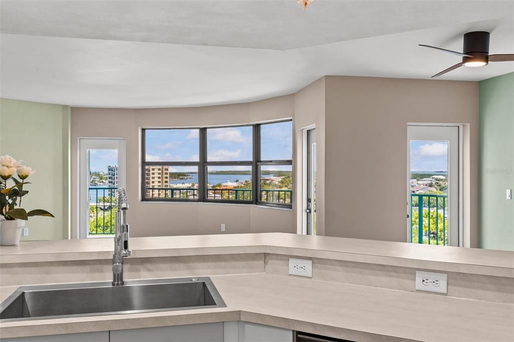 For Sale: $825,000 (3 beds, 2 baths, 2181 Square Feet)