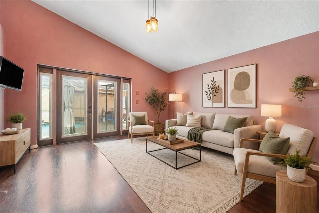 En Venta: $389,000 (4 camas, 2 baños, 1938 Pies cuadrados)