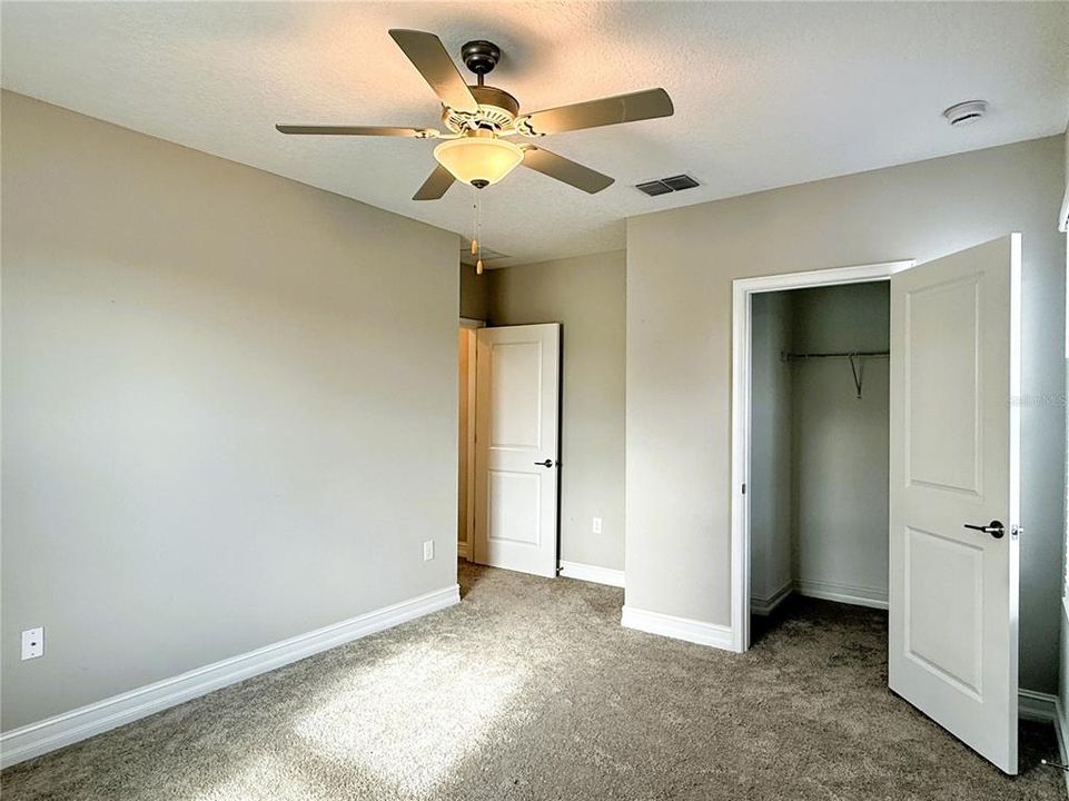 В аренду: $2,850 (4 спален, 2 ванн, 2954 Квадратных фут)