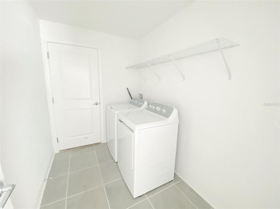 В аренду: $2,250 (3 спален, 2 ванн, 1555 Квадратных фут)