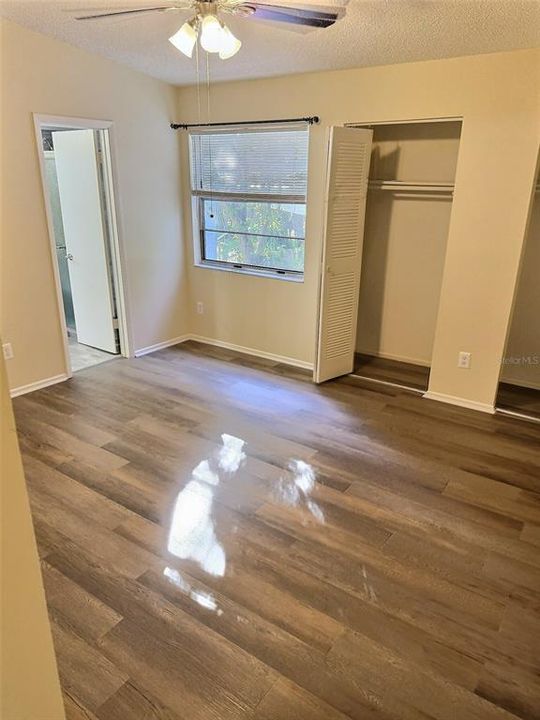 В аренду: $1,850 (2 спален, 1 ванн, 1144 Квадратных фут)