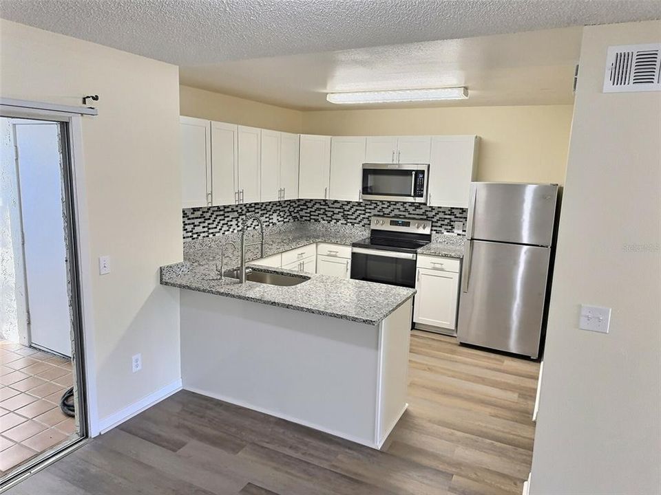 В аренду: $1,850 (2 спален, 1 ванн, 1144 Квадратных фут)