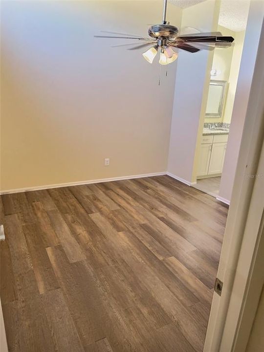 В аренду: $1,850 (2 спален, 1 ванн, 1144 Квадратных фут)