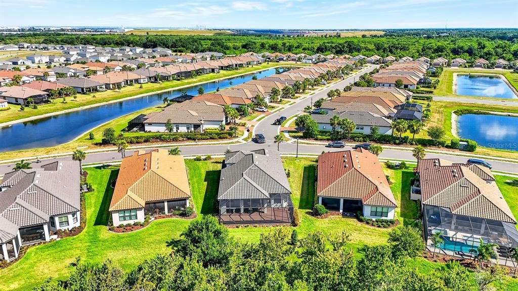 На продажу: $599,000 (3 спален, 3 ванн, 2098 Квадратных фут)