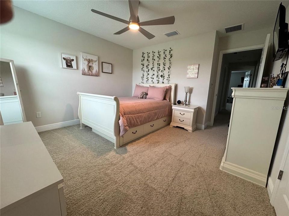 En Venta: $700,000 (5 camas, 4 baños, 3606 Pies cuadrados)