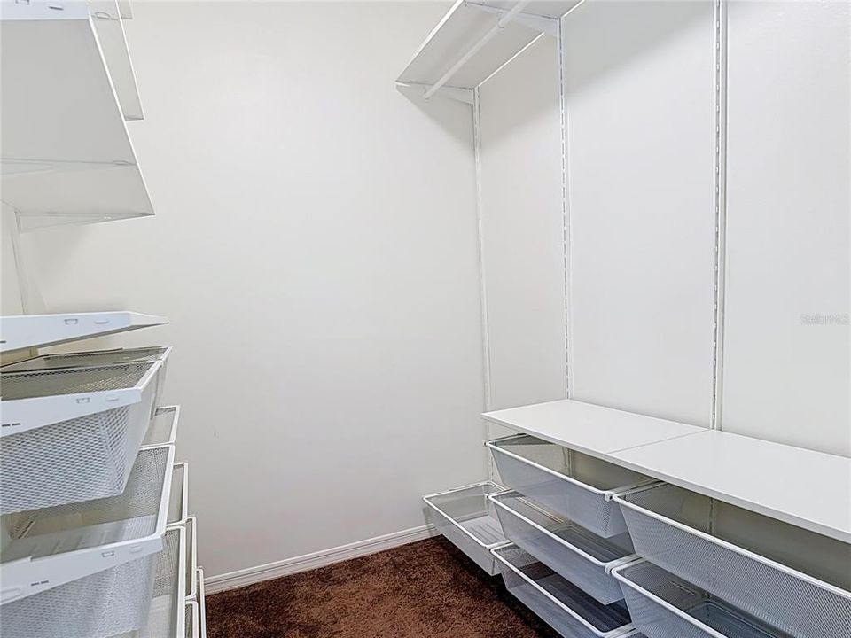 На продажу: $325,000 (3 спален, 2 ванн, 1251 Квадратных фут)