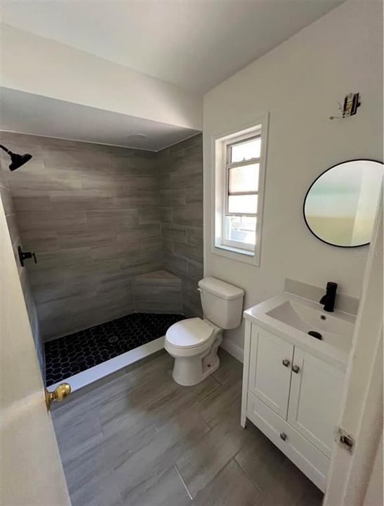 На продажу: $395,000 (4 спален, 2 ванн, 1272 Квадратных фут)