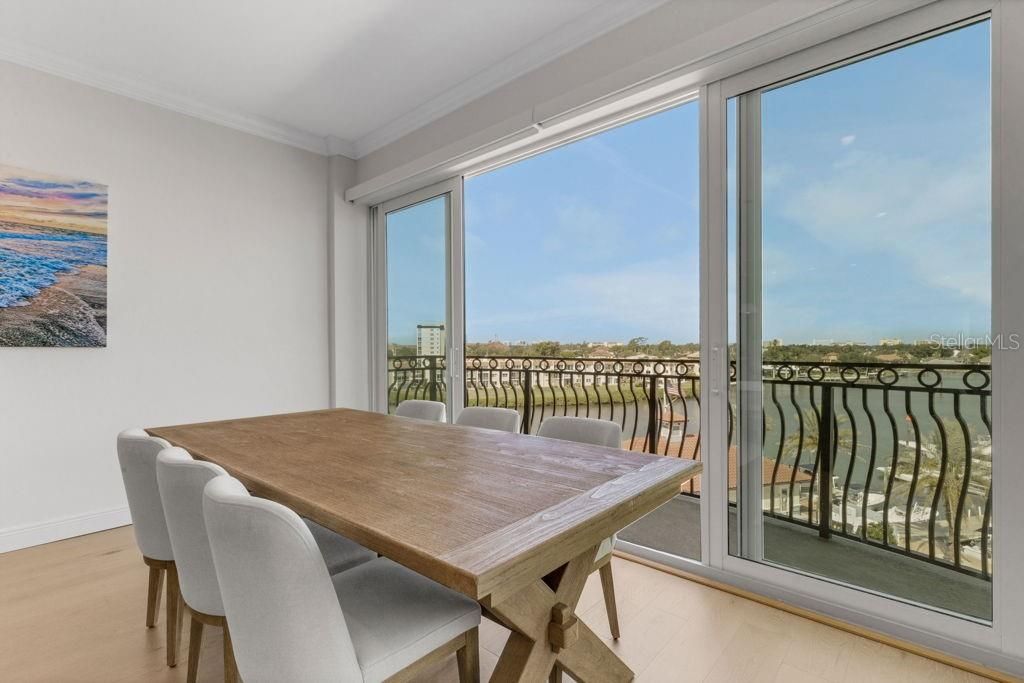 En Venta: $1,275,000 (3 camas, 2 baños, 1802 Pies cuadrados)