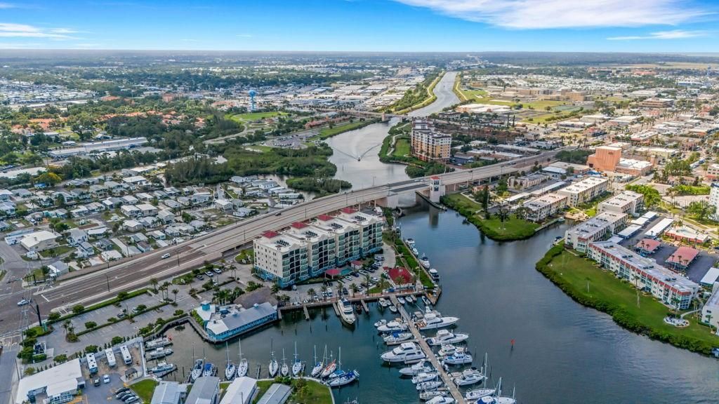 En Venta: $1,275,000 (3 camas, 2 baños, 1802 Pies cuadrados)