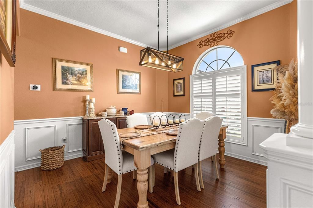 For Sale: $595,000 (4 beds, 3 baths, 3006 Square Feet)