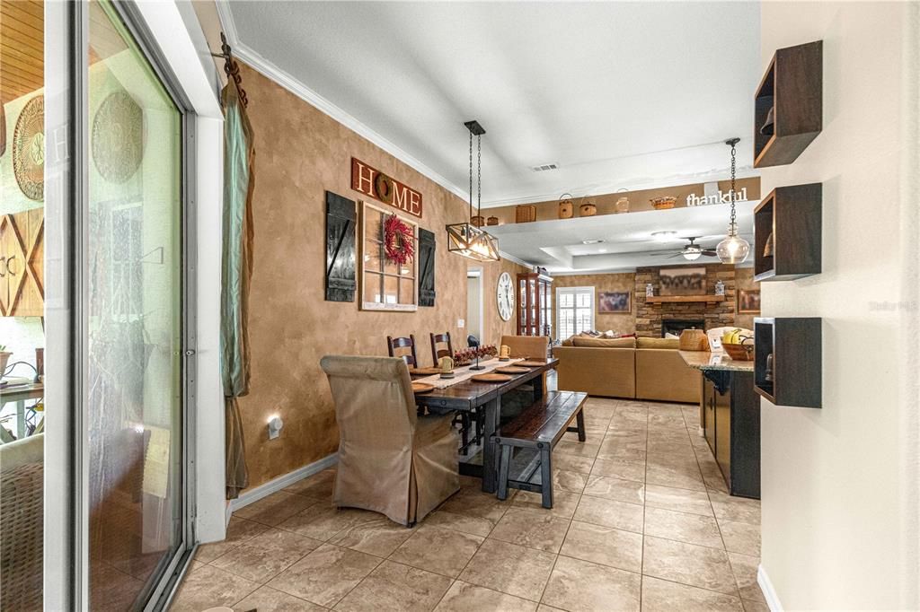 For Sale: $595,000 (4 beds, 3 baths, 3006 Square Feet)