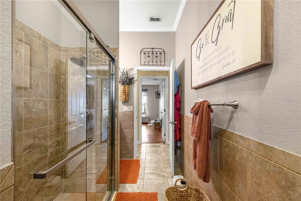 For Sale: $595,000 (4 beds, 3 baths, 3006 Square Feet)