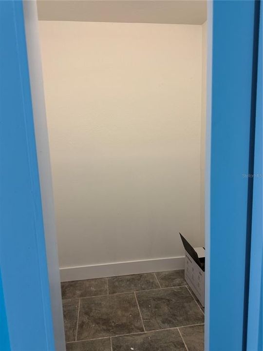 В аренду: $1,400 (1 спален, 1 ванн, 816 Квадратных фут)