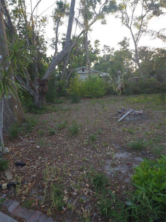 En Venta: $359,000 (2 camas, 1 baños, 888 Pies cuadrados)