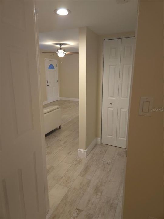 En Venta: $359,000 (2 camas, 1 baños, 888 Pies cuadrados)