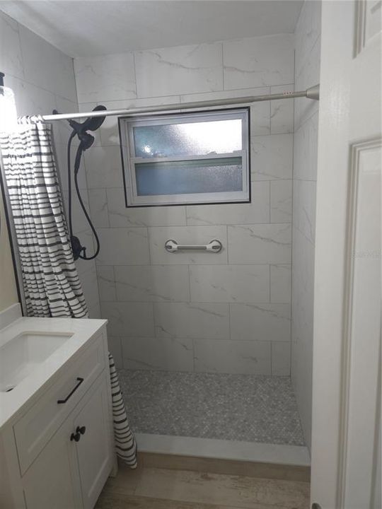En Venta: $359,000 (2 camas, 1 baños, 888 Pies cuadrados)