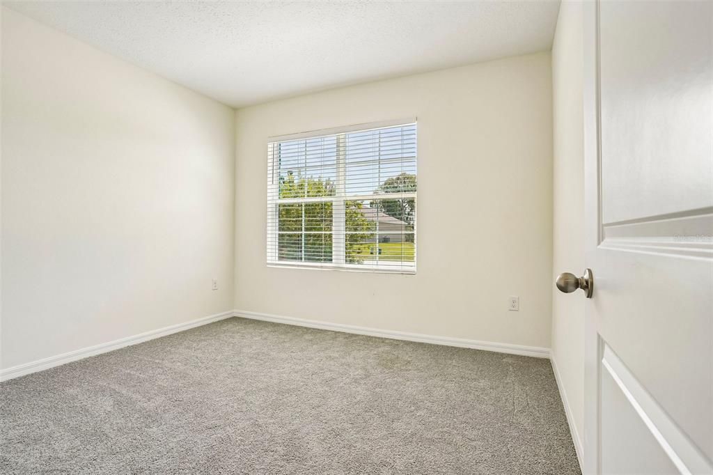 For Sale: $250,000 (3 beds, 2 baths, 1670 Square Feet)